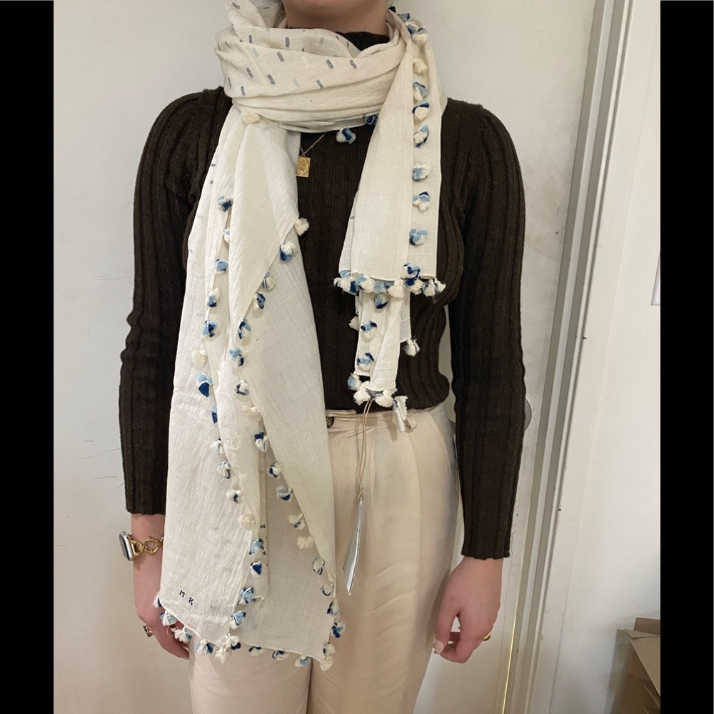 NWT Handwoven Maku scarf
